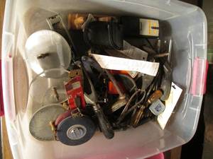lot 341 image: Tote full of misc hand tools includ...