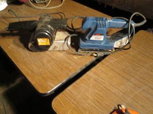 lot 362 image: 1 Ryobi dustless sander and 1 Wen 3...