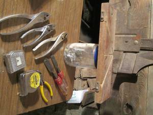 lot 379 image: Pliers, chisels, 2 tape measures, m...