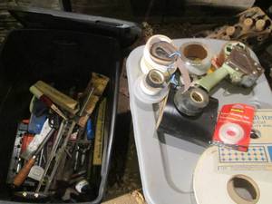lot 380 image: Tote with various hand tools includ...
