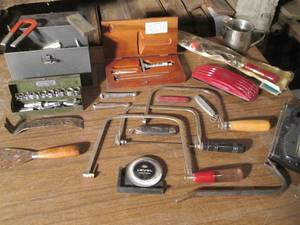 lot 385 image: Large lot of hand tools to include ...