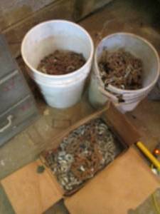 lot 29 image: 2 buckets and 1 box of various size...