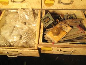 lot 39 image: Contents of 2 drawers including wor...