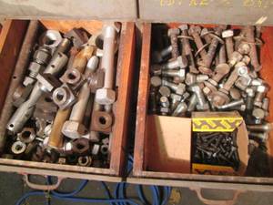 lot 59 image: Contents of 2 drawers including Lar...