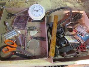 lot 71 image: Alarm clock, mens watch, scissors,...