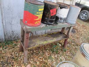 lot 103 image: Metal work table 481232.5 an...