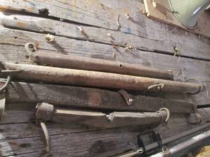 lot 529 image: Wood and iron single tree harness y...
