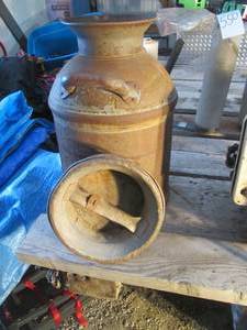 lot 546 image: Vintage milk can and lid (lid does ...