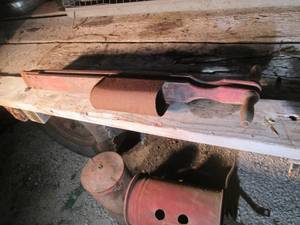 lot 566 image: Vintage corn planter...