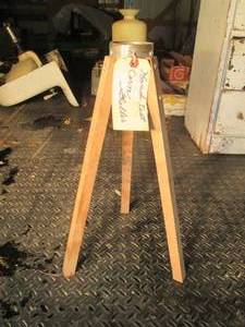 lot 576 image: Hand test corn sheller...