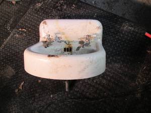 lot 586 image: Antique wall sink 211812...