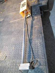 lot 595 image: #16 grocery aisle light...