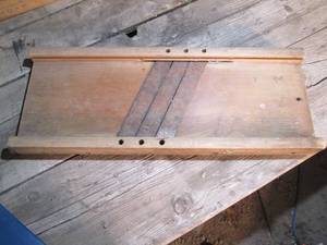 lot 634 image: Vintage Cabbage slicer...
