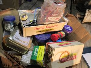 lot 617 image: Box with misc hardware (see photos ...
