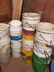 lot 482 image: 4 stacks of assorted 5 gal pails...