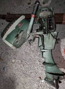lot 505 image: Johnson 5 12 All horse outboard mo...