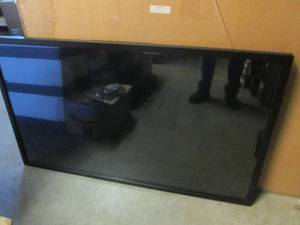 lot 25 image: (CS) NEC MultiSync V552 LCD 55 Mon...