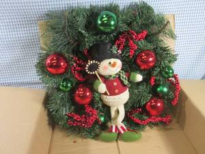 lot 30 image: (EW6) 20 Lightup Snowman Wreath Un...