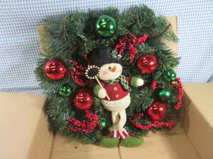 lot 31 image: (EW6) 20 Lightup Snowman Wreath Un...