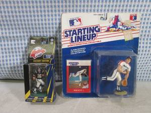 lot 41 image: (C-4) Starting Lineup Mike Scott Fi...