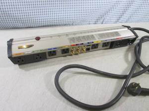 lot 84 image: (G-1) Monster Power MPB-1100 8-Outl...