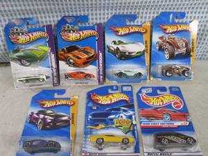 lot 112 image: (EC1) Assorted Hot Wheels in Packag...
