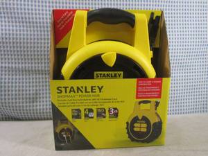 lot 233 image: (G-1) Stanley ShopMax Power Hub Por...