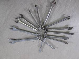 lot 237 image: (H-1) Assorted Wrenches...