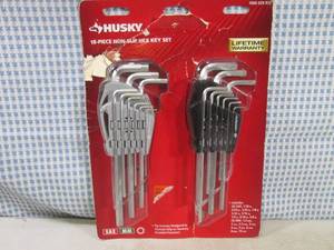 lot 272 image: (B-1) Husky 18pc Non-Slip Hex Key S...