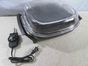 lot 280 image: (CS) West Bend Electric Skillet...
