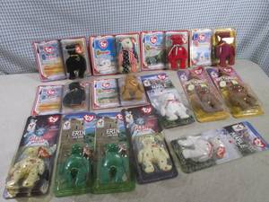 lot 302 image: (EW6) Assorted Small TY Beanie Babi...