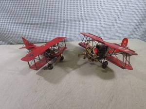 lot 308 image: (FS) 2 All Metal Airplanes Decor...