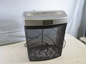 lot 324 image: (BS) Fellowes W-6C Paper Shredder w...