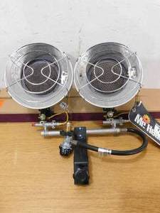 lot 34 image: New Mr. Heater Double Tank Top 30,000 BTU Radiant Propane Space Heater