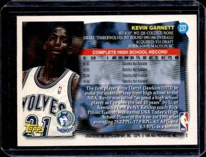 1995 Topps Kevin Garnett Rookie #237