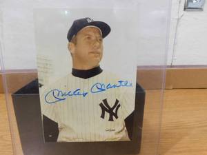 Mickey Mantle Autographed 5x7 Photo New York Yankees Serial #16695000