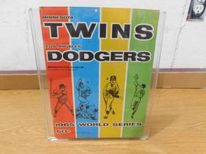 1965 World Series Minnesota Twins & Los Angeles Dodgers Official Program