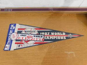1987 Wincraft NOS Minnesota Twins World Series Champs Bundle - Button, Bumper Sticker & Pennant