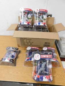 (11) New In Package Figures, Stanton, Bellinger And Peralta - LK