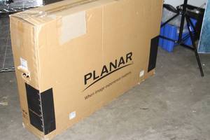 lot 112 image: Planar PS5550 Widescreen 55 LCD  LED Backlit Monitor 1080p 169 Monitor  Display