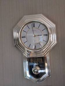 Vintage Heirloom Regulator Wall Clock