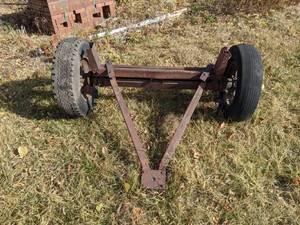 lot 16 image: Vintage Tow Dolly Trailer