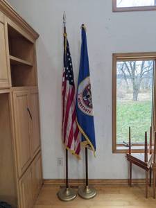 lot 112 image: US Flag on Pole and Minnesota Flag on Pole