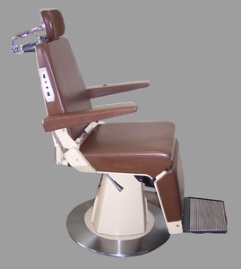 lot 13 image: MSRP $8000 Reliance Power Height Adjustable Model 880H Ophthalmology 500lb Capacity Hydraulic Exam Chair - Great For Spas, As An Tattoo Ink Bed &amp More&nbsp Great Working Condition