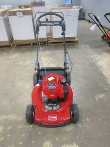 lot 422 image: Toro Recycler 22 in. Briggs & Stratton SmartStow Personal Pace High-Wheel Drive Gas Walk Behind Self Propelled Lawn Mower (MISSING BAG, RUNS)