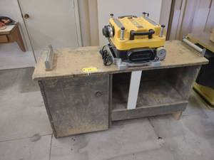 lot 11 image: Dewalt Model DW735 13 Heavy Duty P...