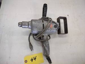 lot 44 image: Black & Decker 12 Drill...