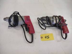 lot 45 image: (2) Milwaukee Drills...