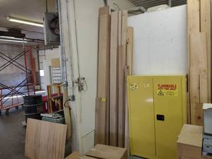 lot 94 image: Approx. 147 bf 1316 Red Oak Lumber...