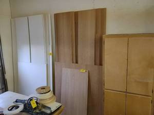 lot 101 image: Cherry MDF...